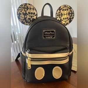 Limited Release Pirates of the Caribbean Loungefly